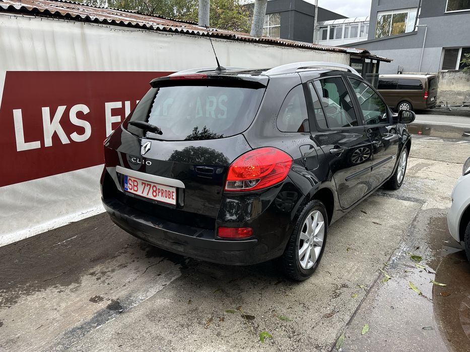 Renault Clio, 2011, 1.2 benzină, Navi, Climatronic, Editie aniversară