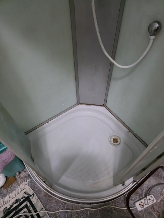 Душевая кабинка 90х90