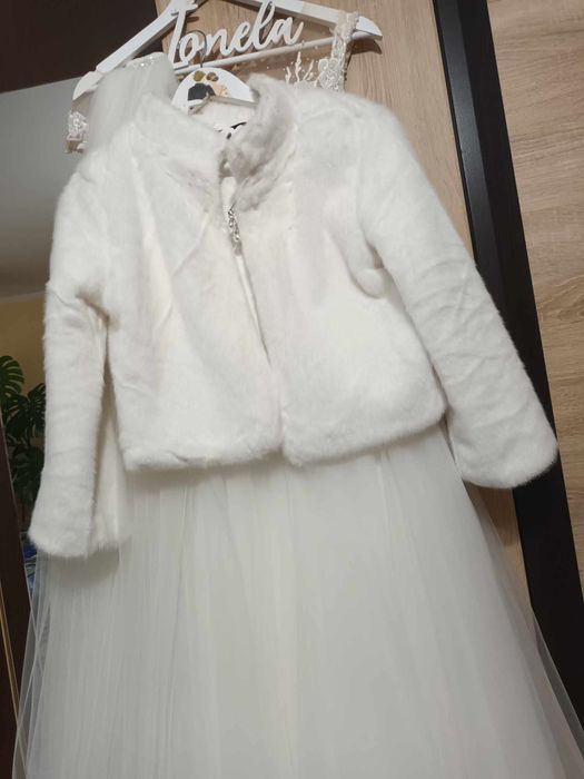 Rochie mireasa impecabila