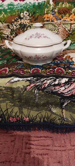 Стъклено  конче и други неща