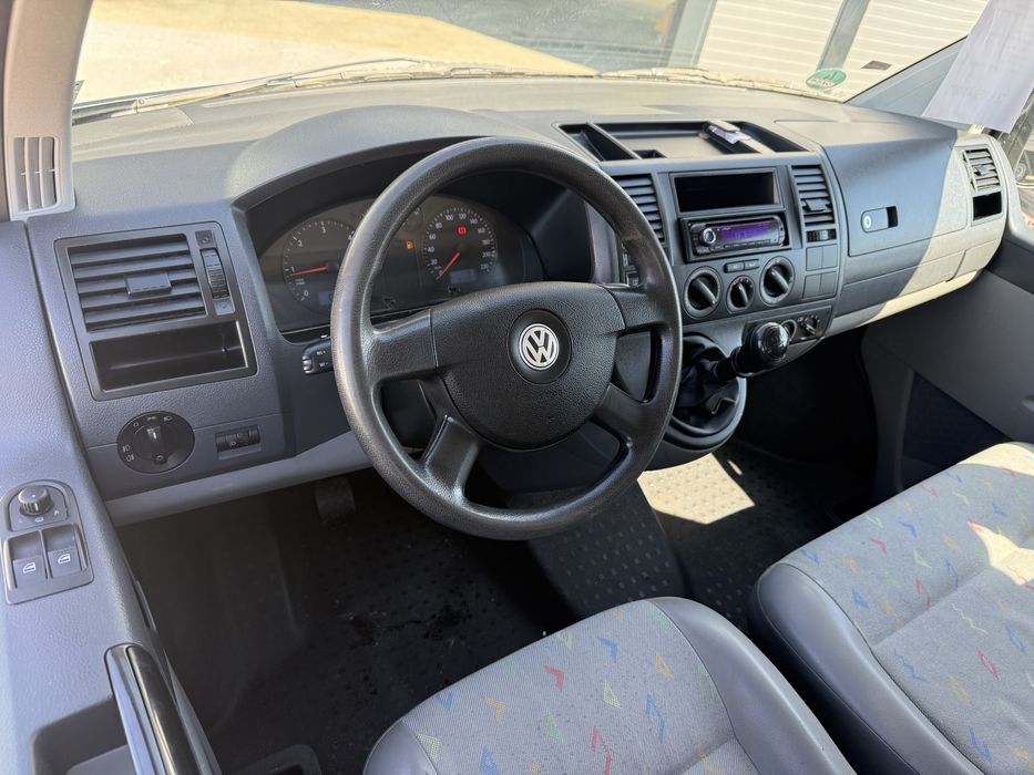 Vw transporter T5 2009  9 locuri clima