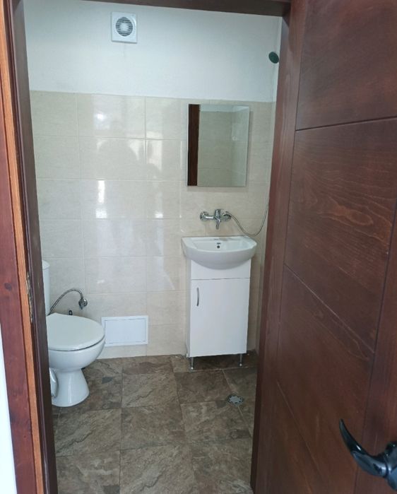 Дава се под наем Магазин в Дупница - 30 кв.м за 153 € - Снимка #3