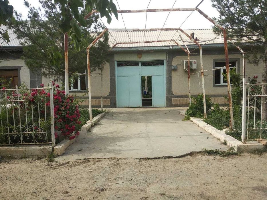 Hovli sotiladi. Beshkent,