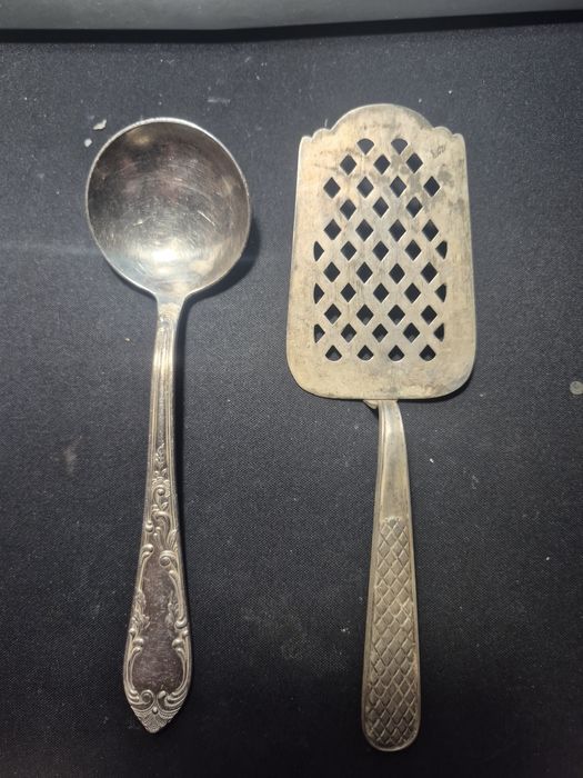 Ложка мельхиор,баночки,.