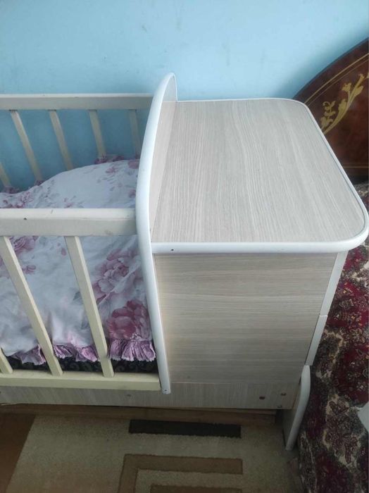 Детский кровать