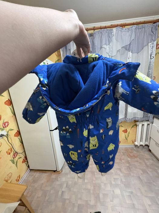 Продам зимний комбинезон, 80см