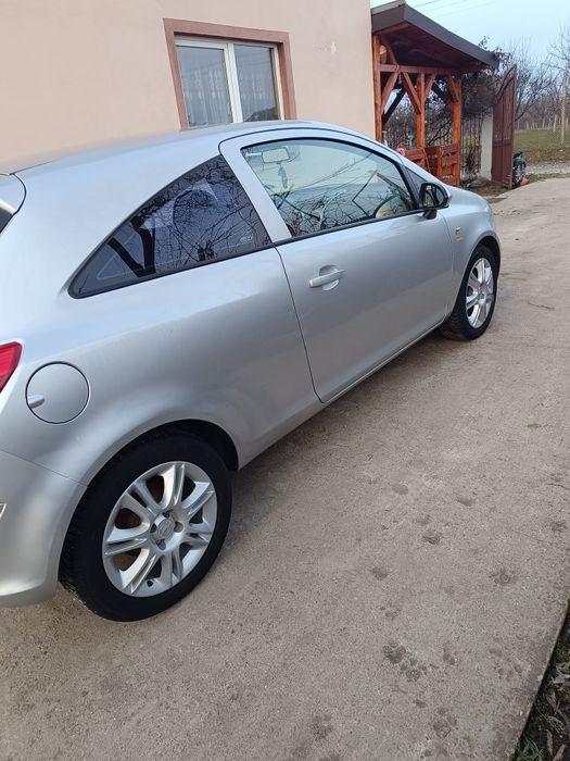Vand opel corsa D