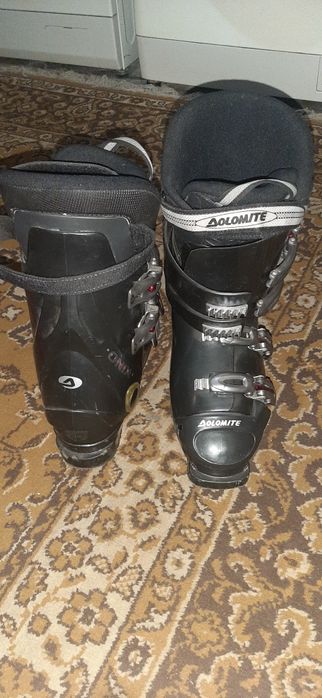 Лыжи горные и ботинки