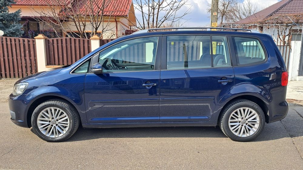 Vw Touran 7 Locuri Automat 2.0 TDI 140 CP Fab 2013
