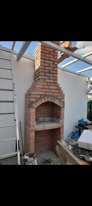 Construiesc gratar de gradina