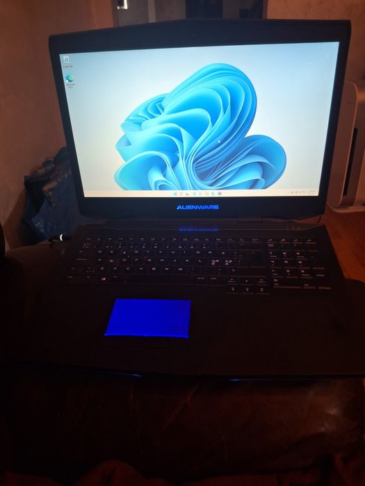 Leptop Alienware 17 gaming