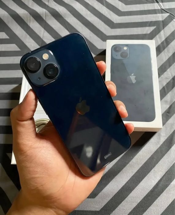 IPhone 13 Midnight 87 yomks