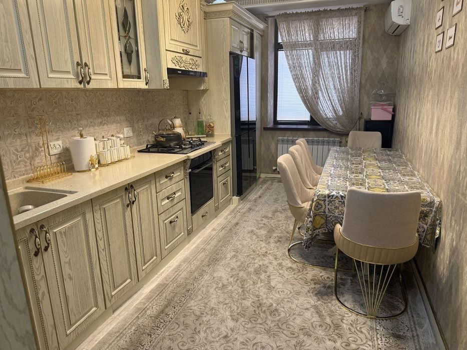 Bel tepa JK Golden House 4 hona 2 etaj / 5  125 kv Sifatli remont