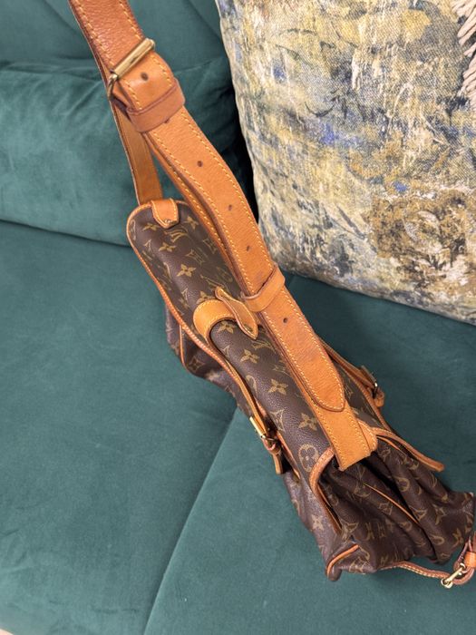 Louis Vuitton Geanta Crossbody