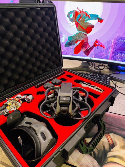 Дрон DJI Avata Fly More Combo (3 батареи) серый