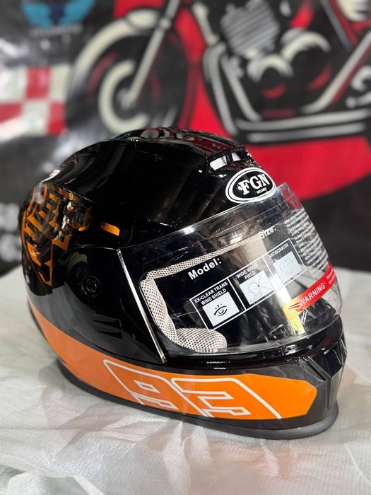 Продаются шлема все новые не использовались