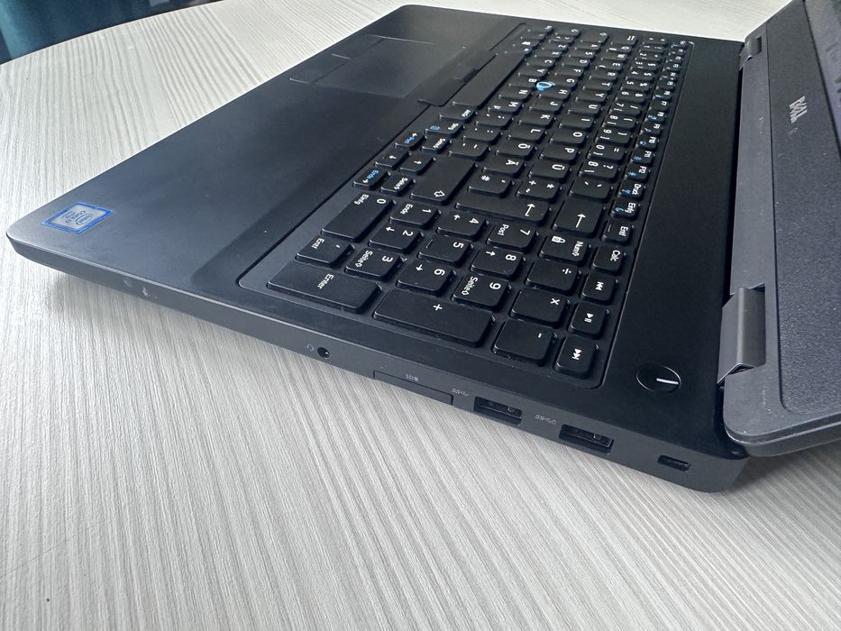 Laptop Dell Precision intel i7 - 8Gb RAM - SSD240Gb - Video 2Gb dedica