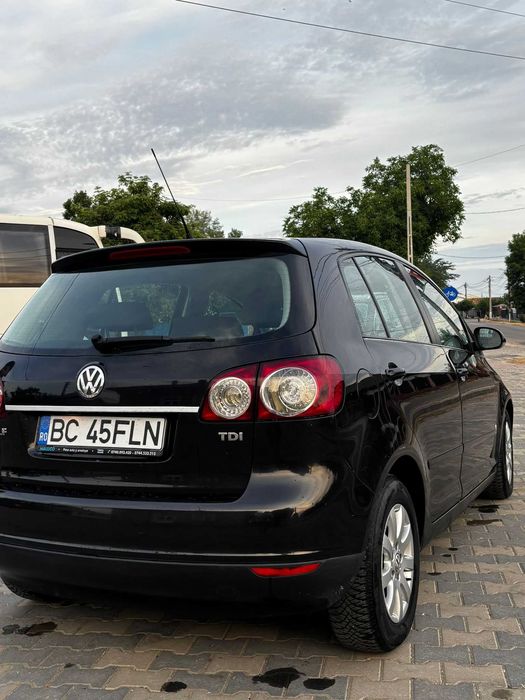 Volkswagen Golf V 1.9 TDI 105 CP, an fabricatie  2005