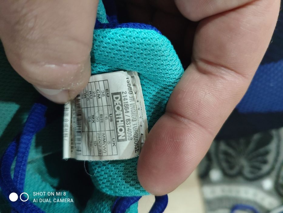 Маратонки Artengo номер 38