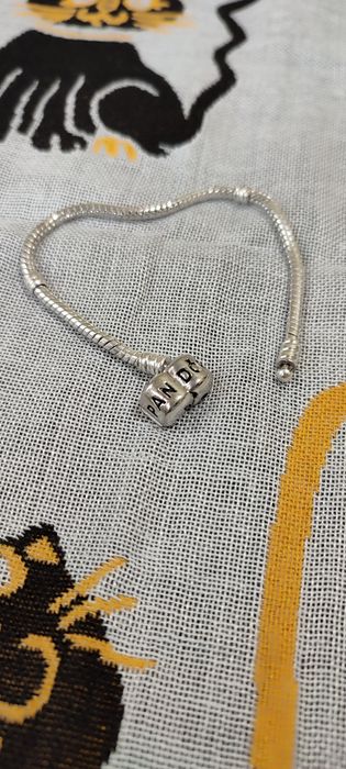 Продается Pandora серебро