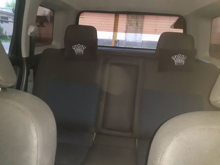 Mitsubishi airtrek 2003