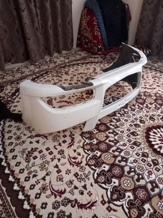 Nexia bamperi sotiladi 800000