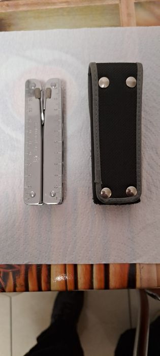 Unealtă multifuncțională Victorinox .
