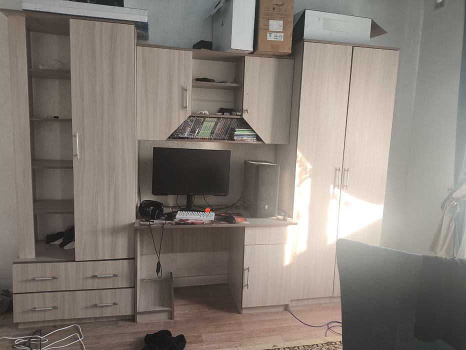 4жыл болды турғанына