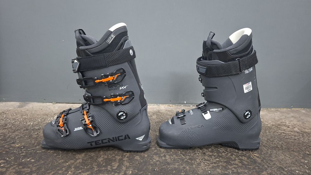 Ски и обувки -ползвани