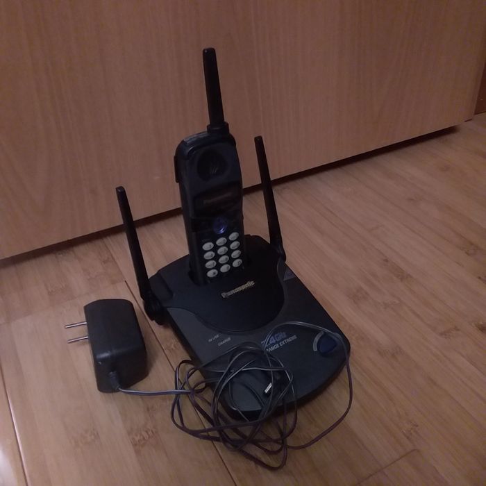 Телефон Panasonic