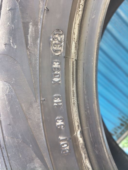 Гуми Пирели 235/55/18 летни