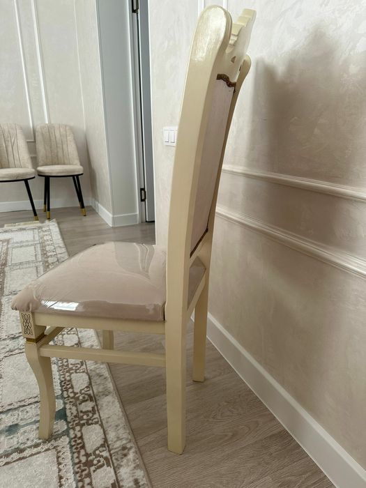 Тез арада орындыктар сатылады