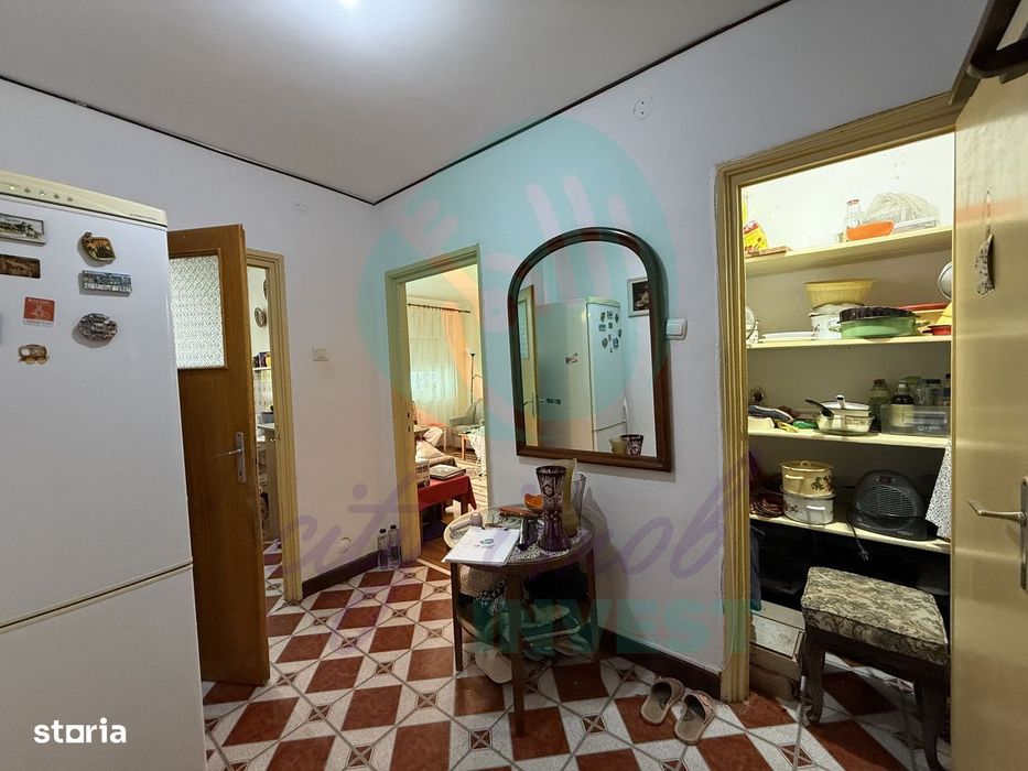 3 camere Vatra Luminoasa etajul 2