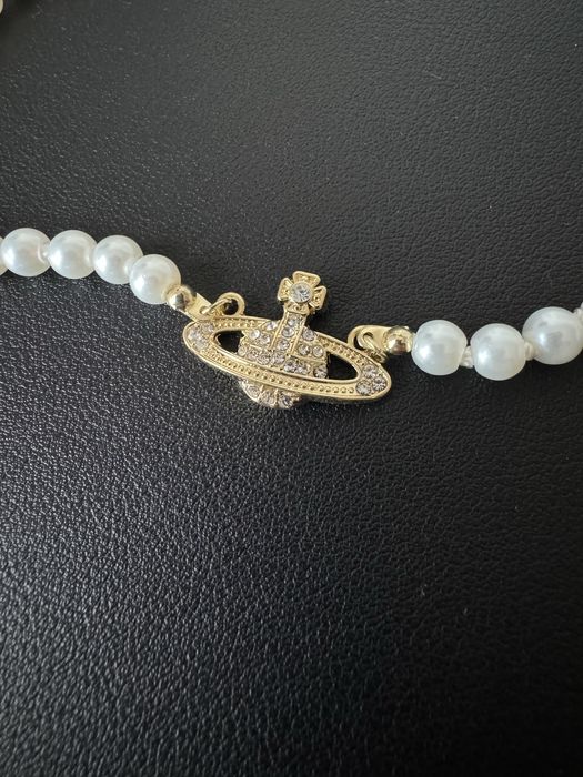 Colier Vivienne Westwood Gold Pearl