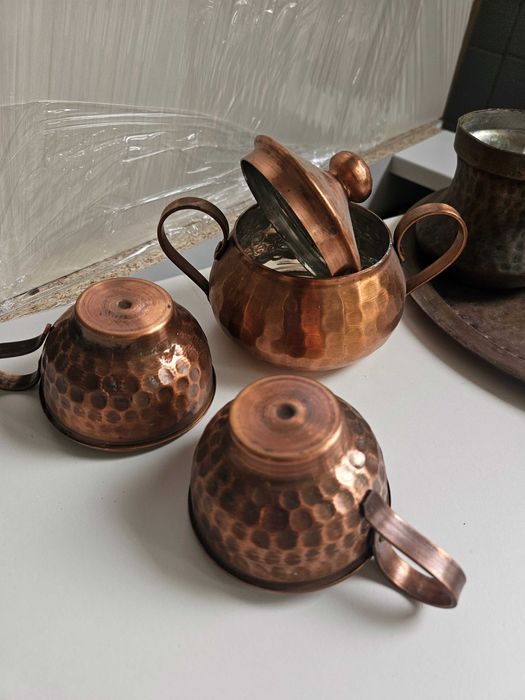 Месингови сервизи