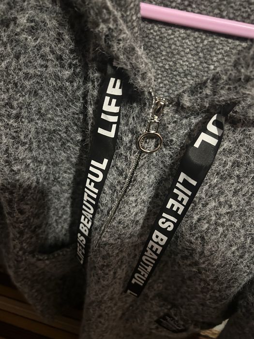 Продавам чисто ново палтенце 5 XL