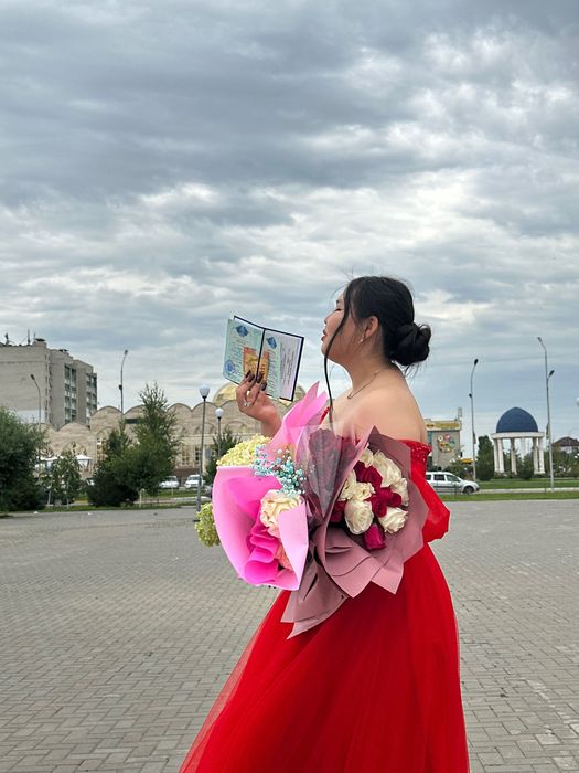 Выпускное,вечернее пышное платье