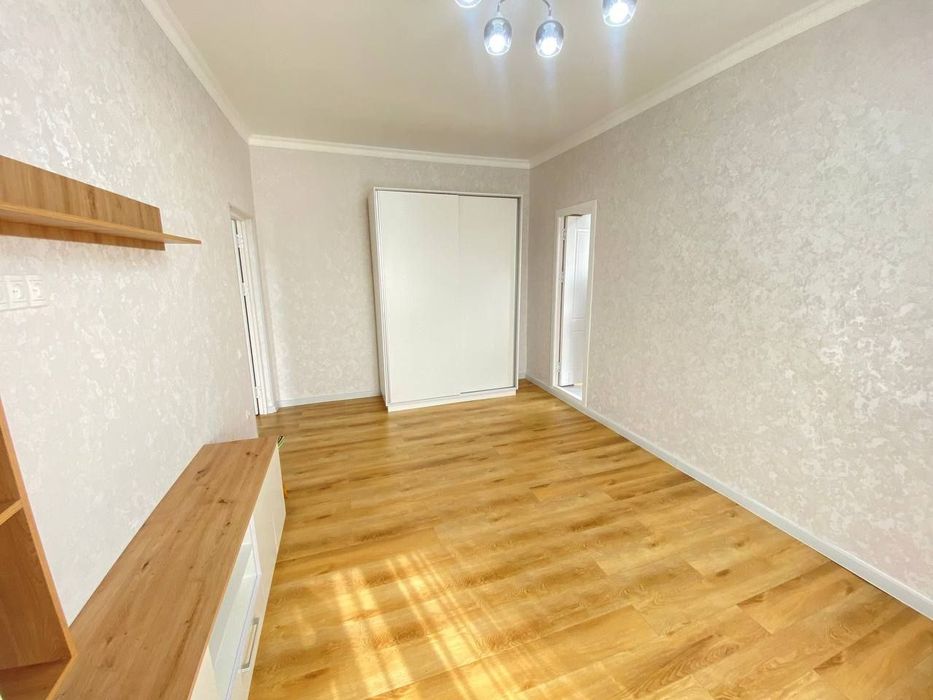 Продам свою 1-ком кв-ру, Куйлюк-5, метро Киёт