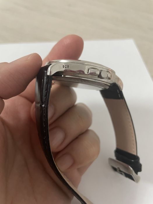 Продам механические часы