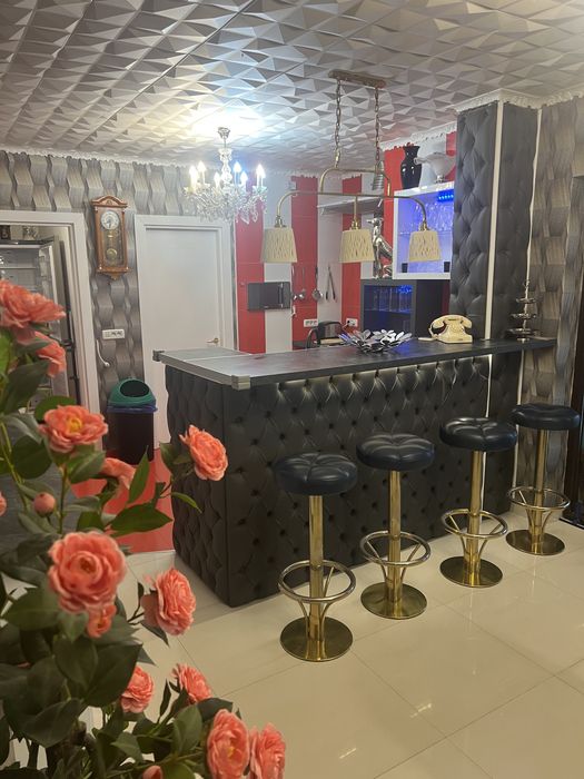 inchiriez vila cu piscina loc de gratar si terasa pentru relaxare