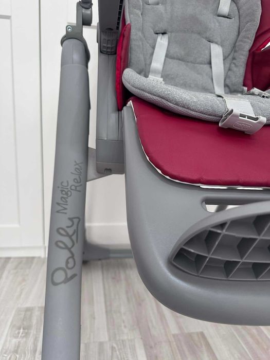 Scaun de masa pentru bebelusi Chicco Polly Magic Relax