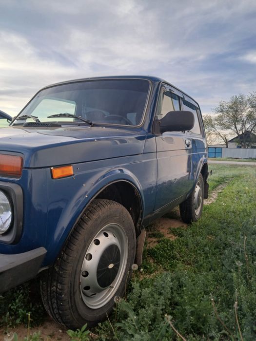 LADA (ВАЗ) 2121 Нива