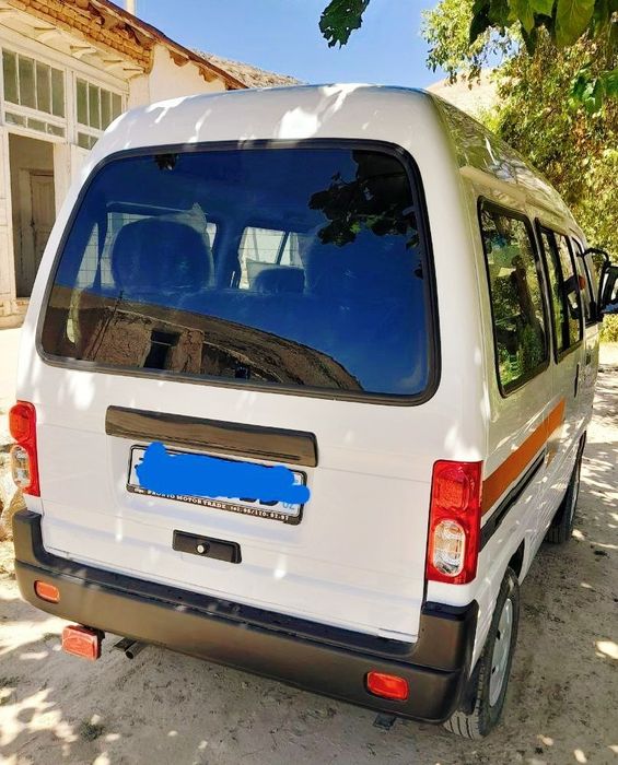 DAMAS 2D2 sotiladi. Yangi holatda.