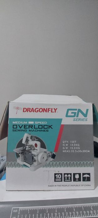 Швейная машина оверлог