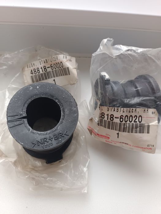 Продам втулки стабилизатора