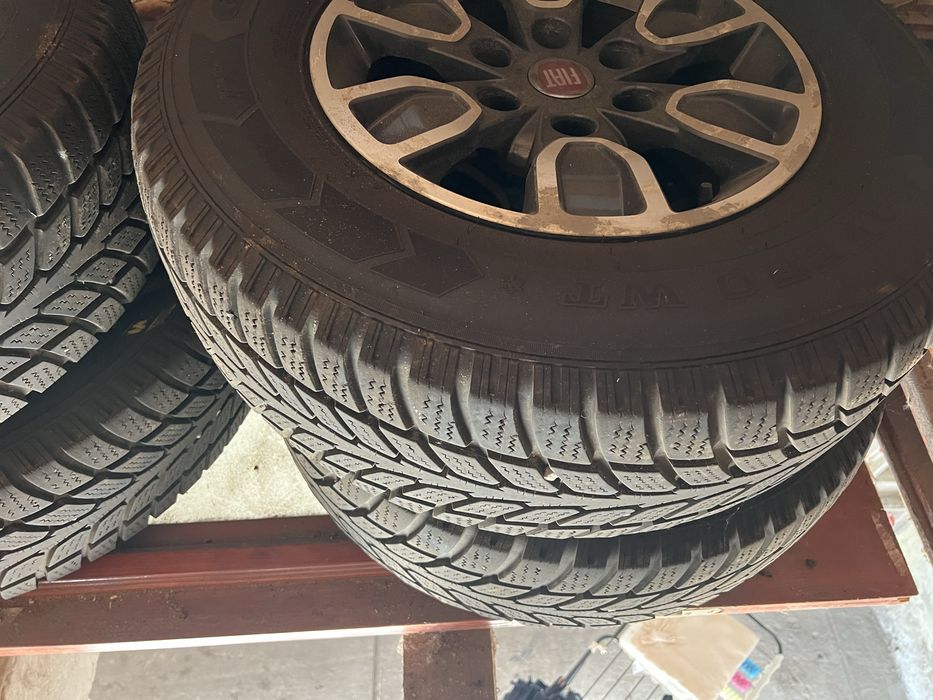 Jante originale cu anvelope aproape noi r16 Lepsa • OLX.ro