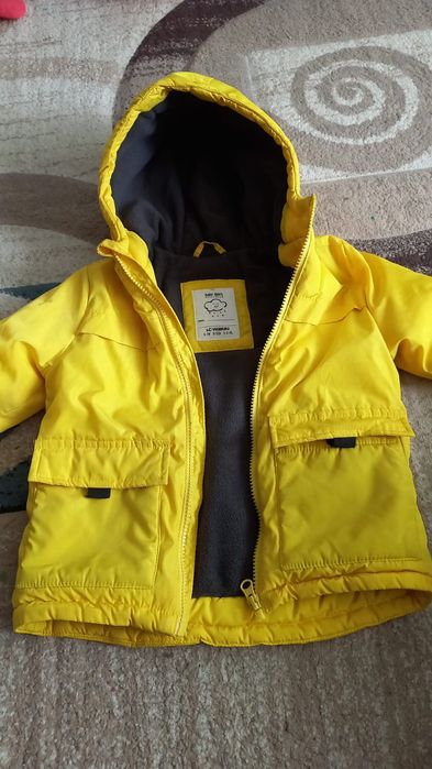 Продам курточки на мальчика