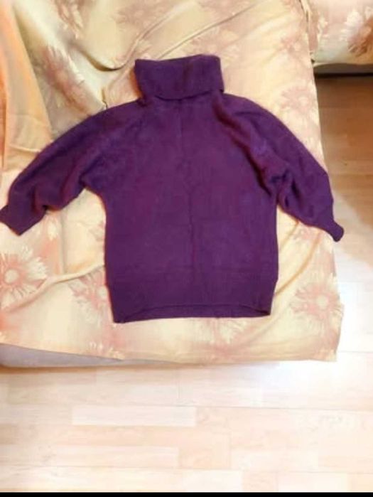 Продавам дамски  блузи и фланели