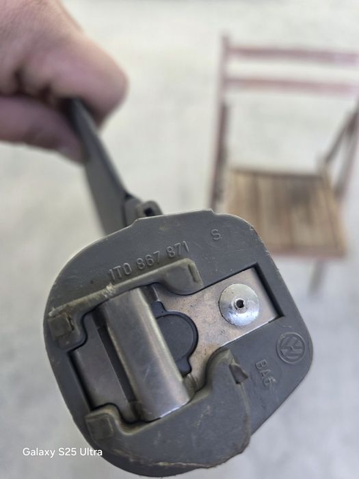 Щора за багажник VW Touran 1T