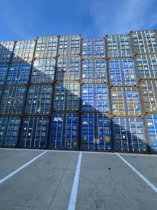 Container depozitare containere maritime stoc